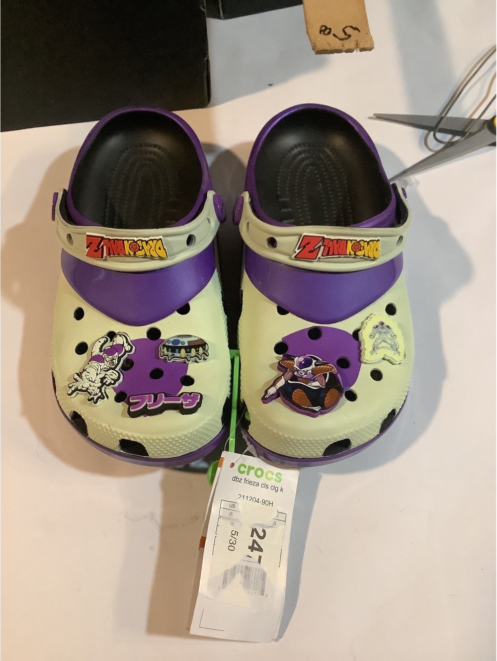 Crocs Kids Dragon Ball Z Frieza Classic Clogs Size 5/6